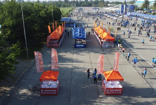 Gatorade recicla 400 mil vasos para transformarlos en elementos deportivos
