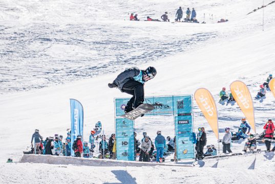 Campeonato Titanes XS, freestyle infantil en ski y snowboard de alto impacto