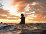 Dominique Charrier: Olas que desafían, espíritu que inspira