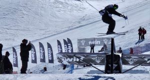 Riders chilenos fueron protagonistas del 1win Rail Jam en La Parva